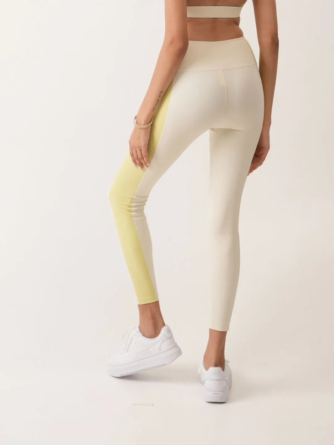 Ray Cord Set Butter Yellow & White